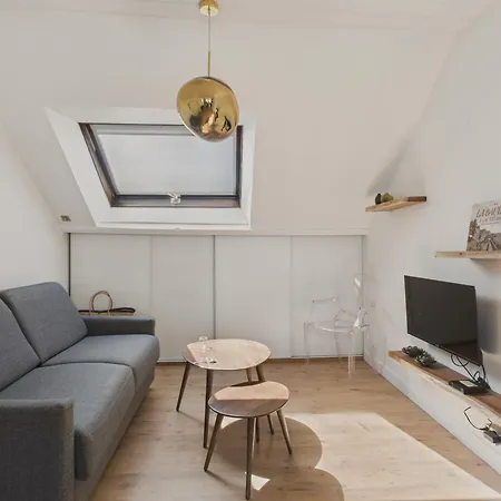 Vue - Pour 2 Adultes Et 1 Enfant アパート *