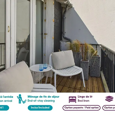 Vue - Pour 2 Adultes Et 1 Enfant